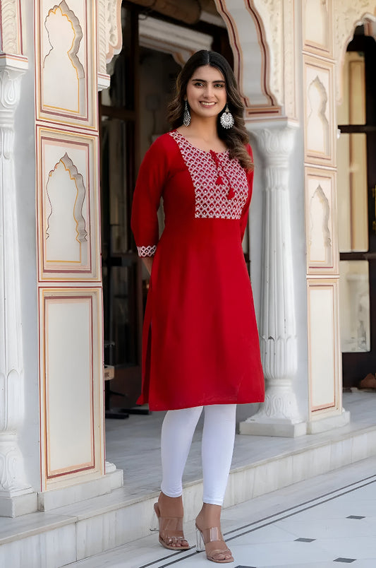 GreenDiamond™ Women Rayon Embroidery Casul Straight Long Kurti