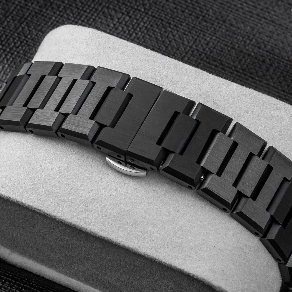 Arabic AURA watch